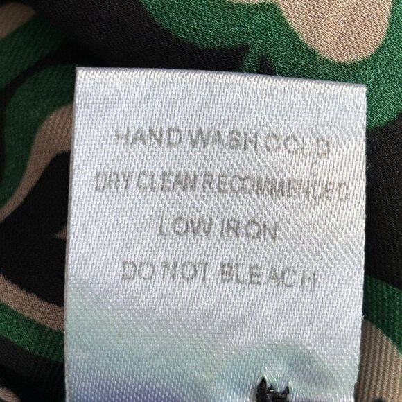 Comme Toi Green Spades/Hearts Print Blouse with Neck Bow - Picture 8 of 8